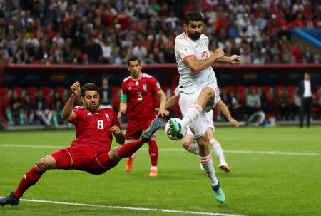 Soccer Football - World Cup - Group B - Iran vs Spain - Kazan Arena, Kazan, Russia - June 20, 2018 Spain's Diego Costa shoots at goal REUTERS/Sergio Perez