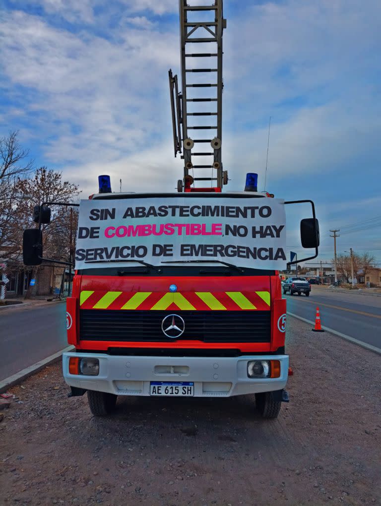 Una imagen de los bomberos que se viralizó en los últimos días