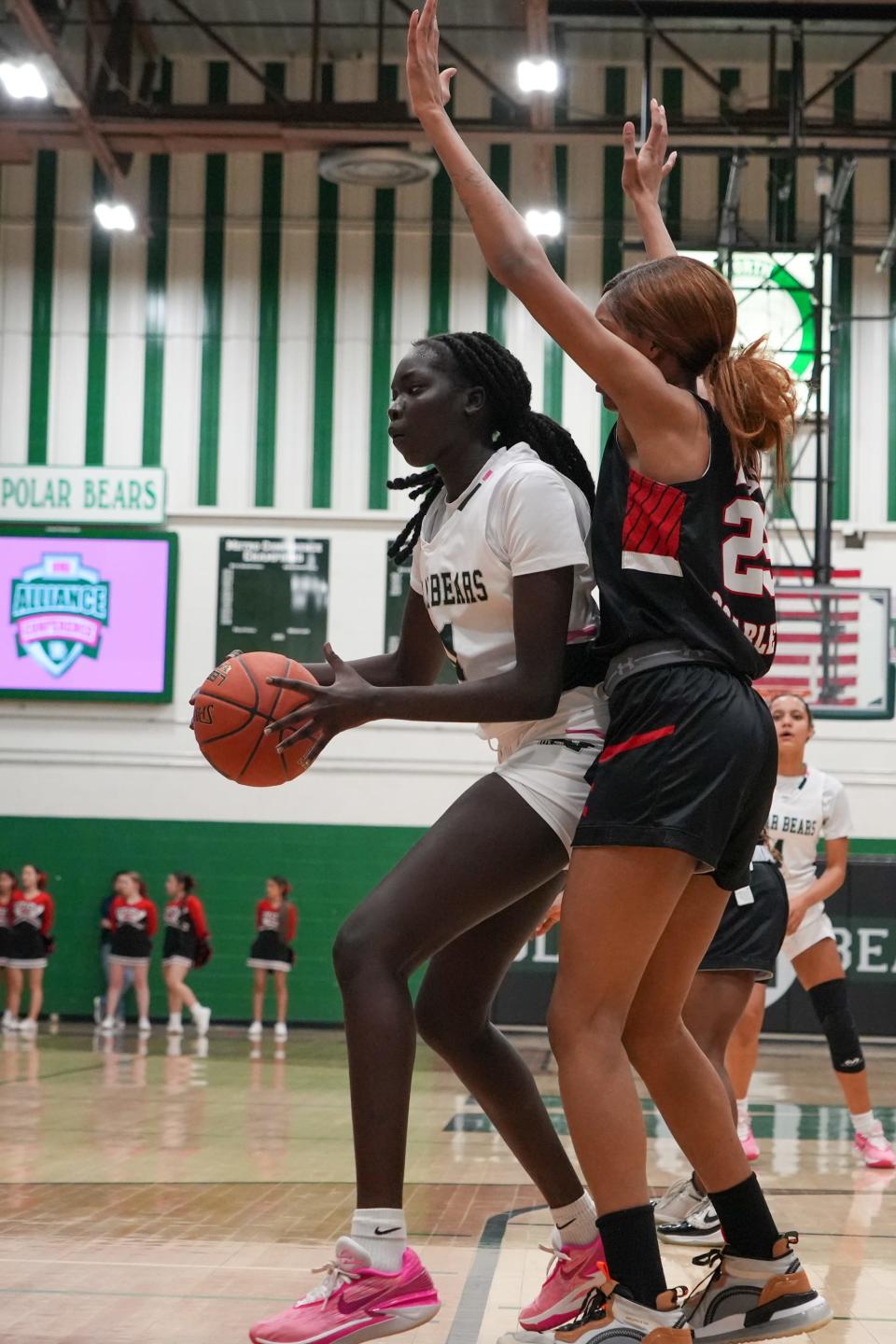 North's Goamar Bilim had 16 points in Tuesday's win over Des Moines East.