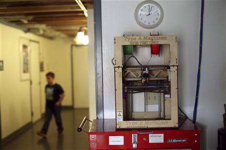 A 3D printer is pictured at TechShop in the South of Market neighborhood in San Francisco, California April 24, 2014. REUTERS/Robert Galbraith