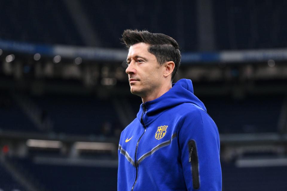 Barcelona will depend on Lewandowski next season, signing a striker is not a priority