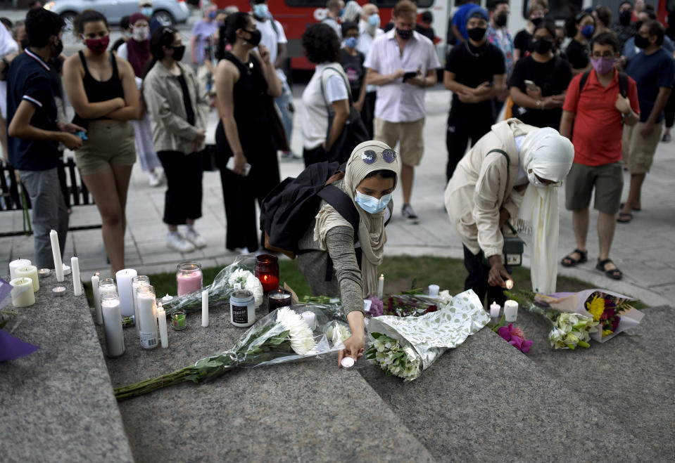 Vigil at mosque in London, Ont.