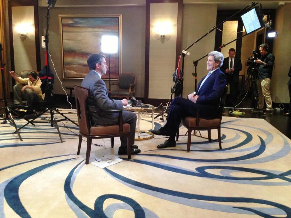 <div class="inline-image__caption"><p>Fox’s James Rosen interviews John Kerry in 2013.</p></div> <div class="inline-image__credit">State Department/Wikimedia Commons</div>