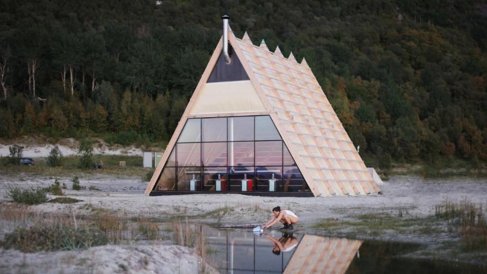 Ultra-Spacious Agora Sauna In Norway Can Hold 150 Spa-Goers