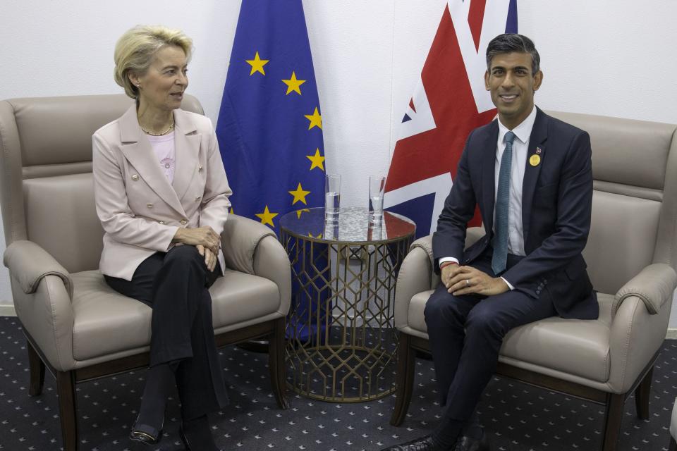 Rishi Sunak with European Commission President Ursula von der Leyen (PA Wire)