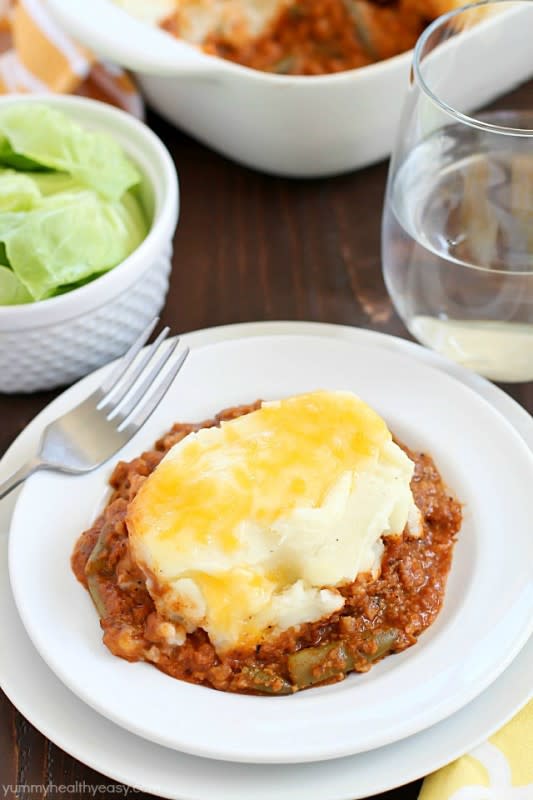 <p>Yummy Healthy Easy</p><p>Yes, you can even put Shepherd's Pie on your Meatless Monday menu. <a href="http://www.yummyhealthyeasy.com/2015/10/easy-vegetarian-shepards-pie.html" rel="nofollow noopener" target="_blank" data-ylk="slk:Get the recipe HERE;elm:context_link;itc:0;sec:content-canvas" class="link ">Get the recipe HERE</a></p>