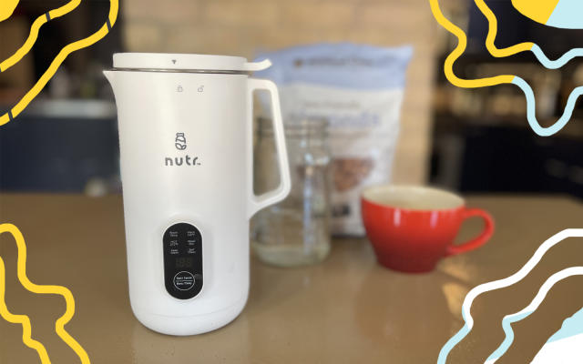 This Kettle With Almost Perfect Ratings Has People Obsessed