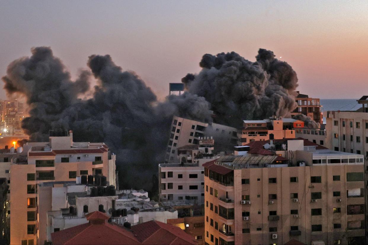 Smoke billows from an Israeli air strike on the Hanadi compound in Gaza City (AFP via Getty Images)