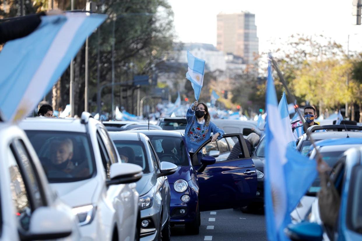 Se celebrará el Día de la Diversidad Cultural, cinco días antes de la marcha por el 17 de octubre que prepara el oficialismo 