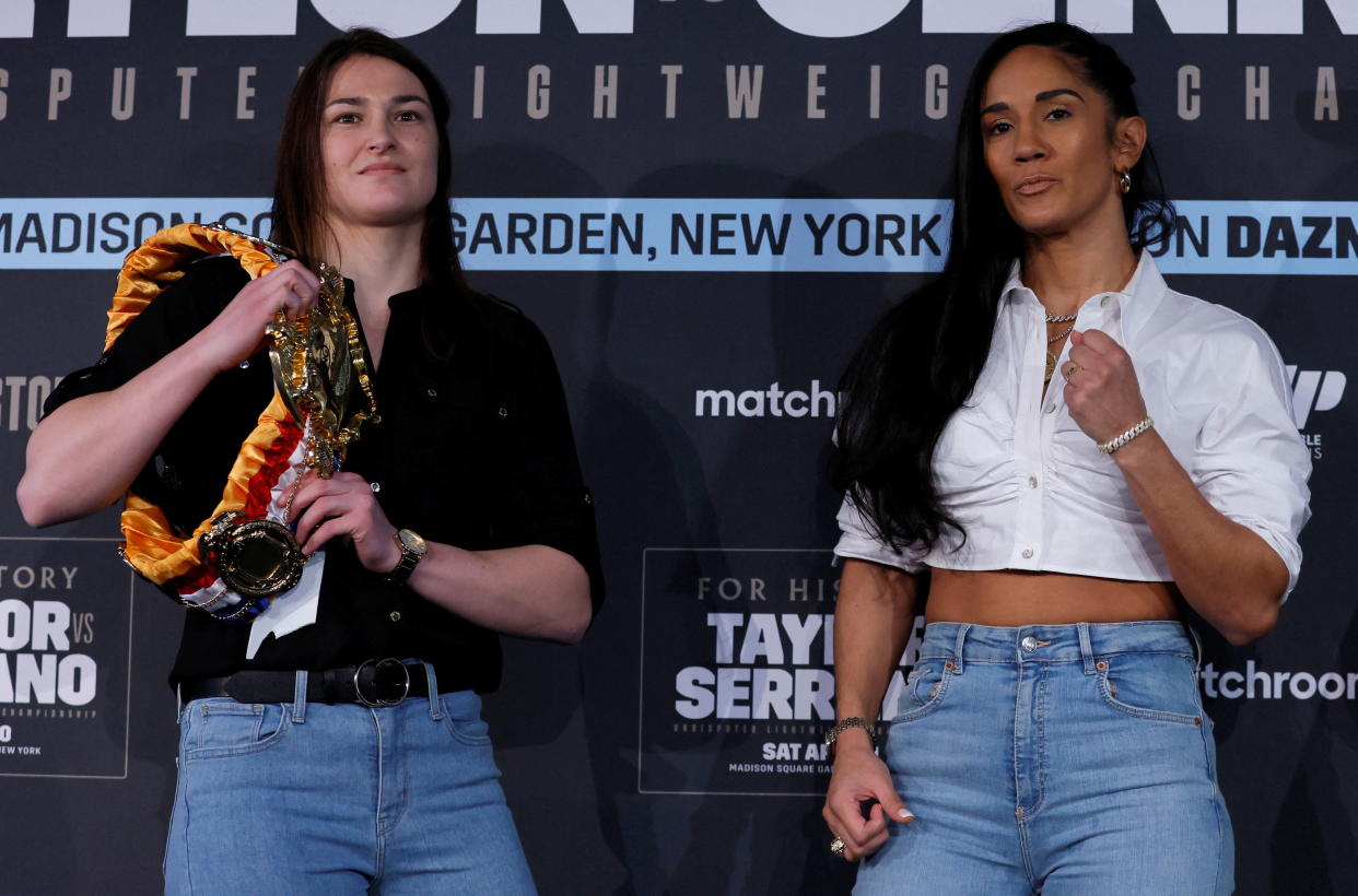 Boxing - Katie Taylor & Amanda Serrano Press Conference - London, Britain - February 7, 2022   Katie Taylor and Amanda Serrano pose for a photograph during the press conference   Action Images via Reuters/Andrew Couldridge