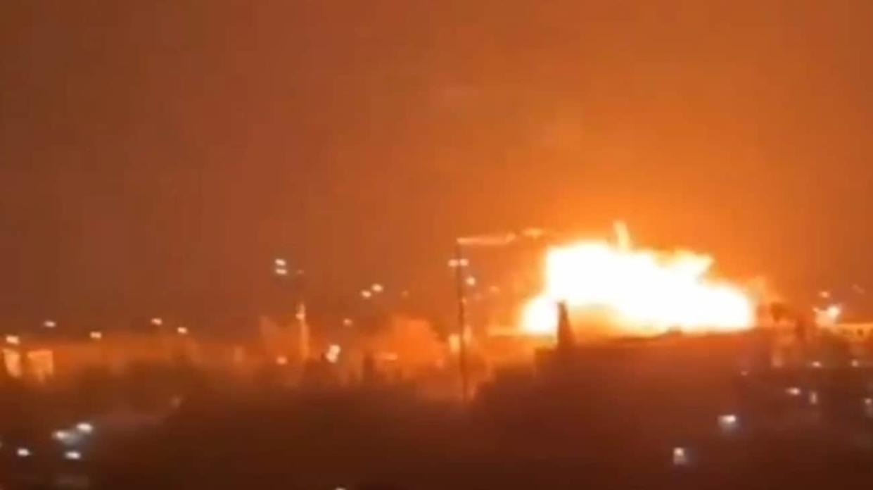 Screenshot: Explosions in occupied Sevastopol