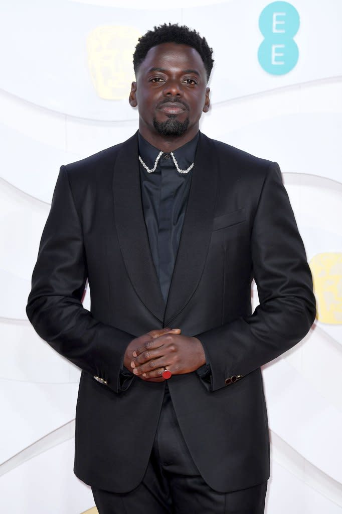 Daniel Kaluuya Battles Sound Issues After Best Supporting Actor Win During 2021 Golden Globes