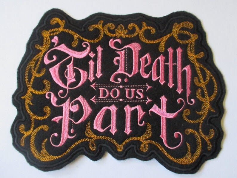 And they lived happily ever after.&nbsp;<a href="https://fave.co/39NLhBr" target="_blank" rel="noopener noreferrer"><strong>Find the patch at Etsy</strong></a>. (Photo: Etsy / ElsieMichelleDesigns)
