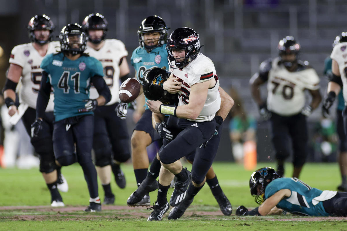 Cure Bowl: Coastal Carolina-Northern Illinois preview, prediction - NBC  Sports