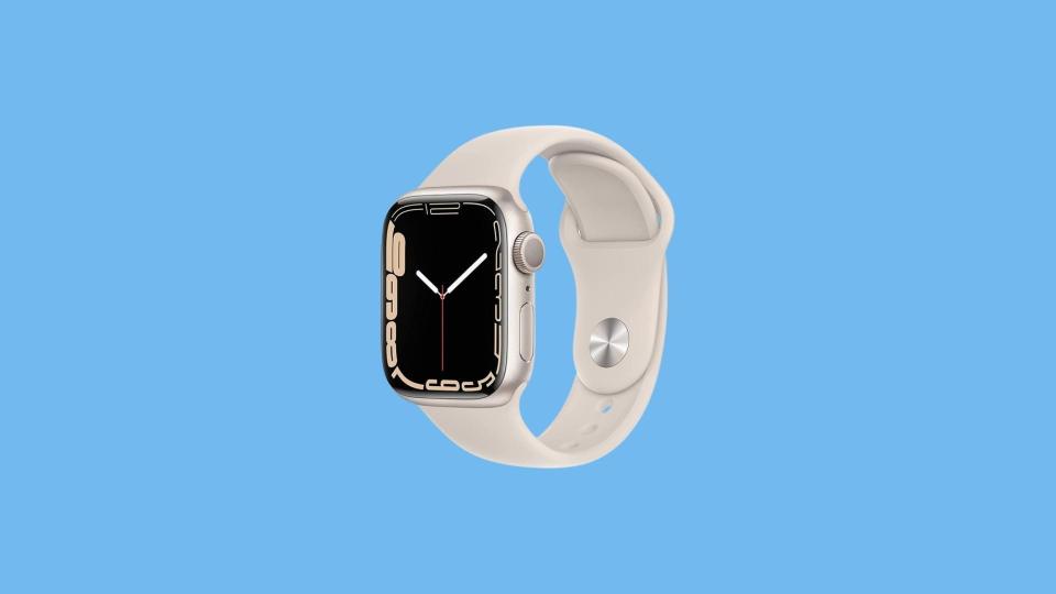 21 Best High School Graduation Gifts: Apple Watch