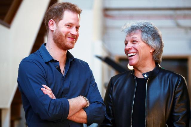 Sofia Vergara Heats Up L.A., Plus Prince Harry & Jon Bon Jovi
