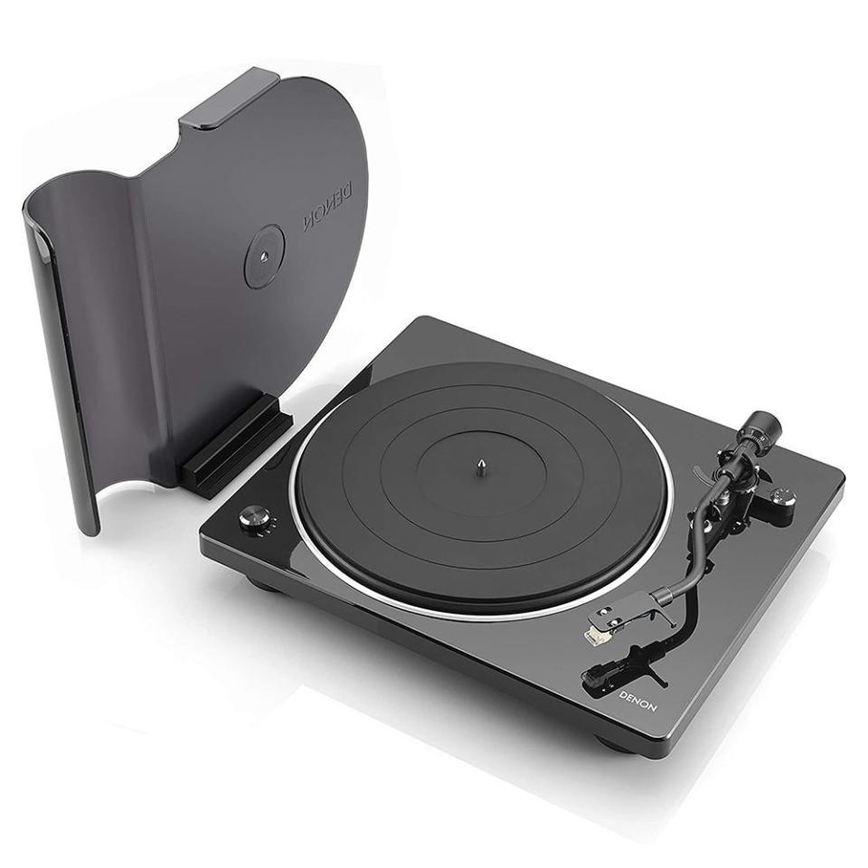 Denon DP-400 Semi-Automatic Analog Turntable with Speed Auto Sensor