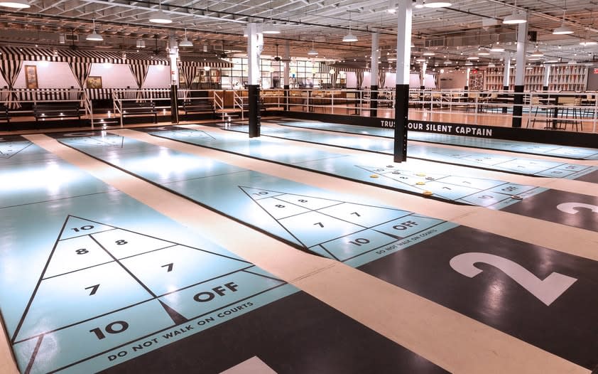 Royal Palms Shuffleboard Club, New York