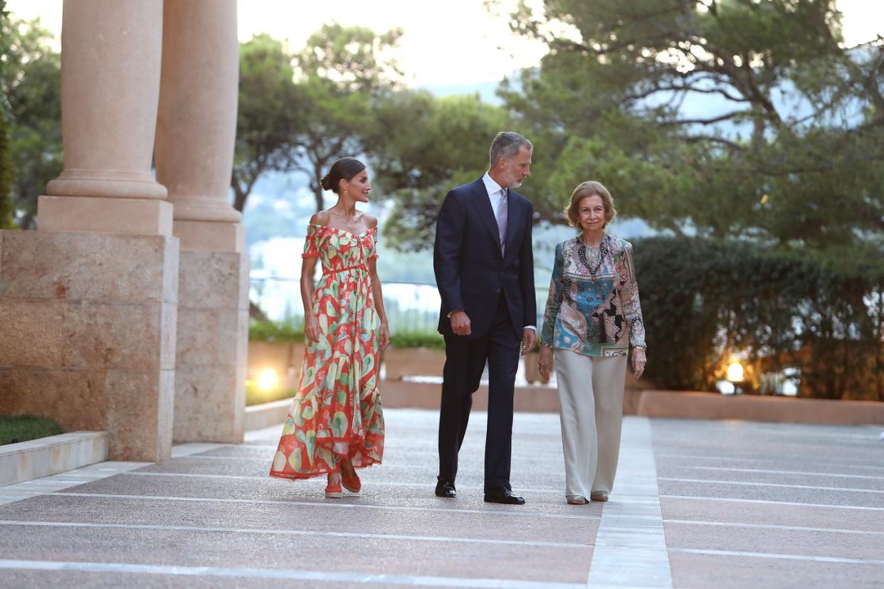 reception of the king and queen at the marivent palace