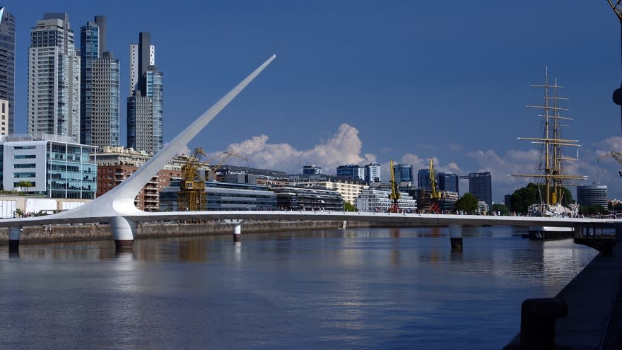 El puerto de Buenos Aires espera más inversiones