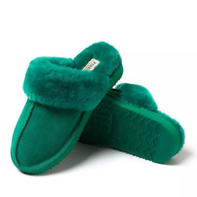 Genuine shearling scuff slipper