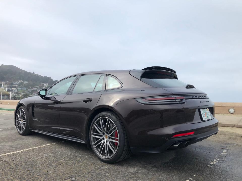 Porsche Panamera GTS Sport Turismo