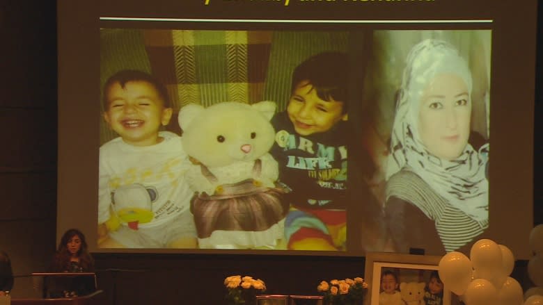 Memorial held in Vancouver for Alan Kurdi, 3, buried in Syria