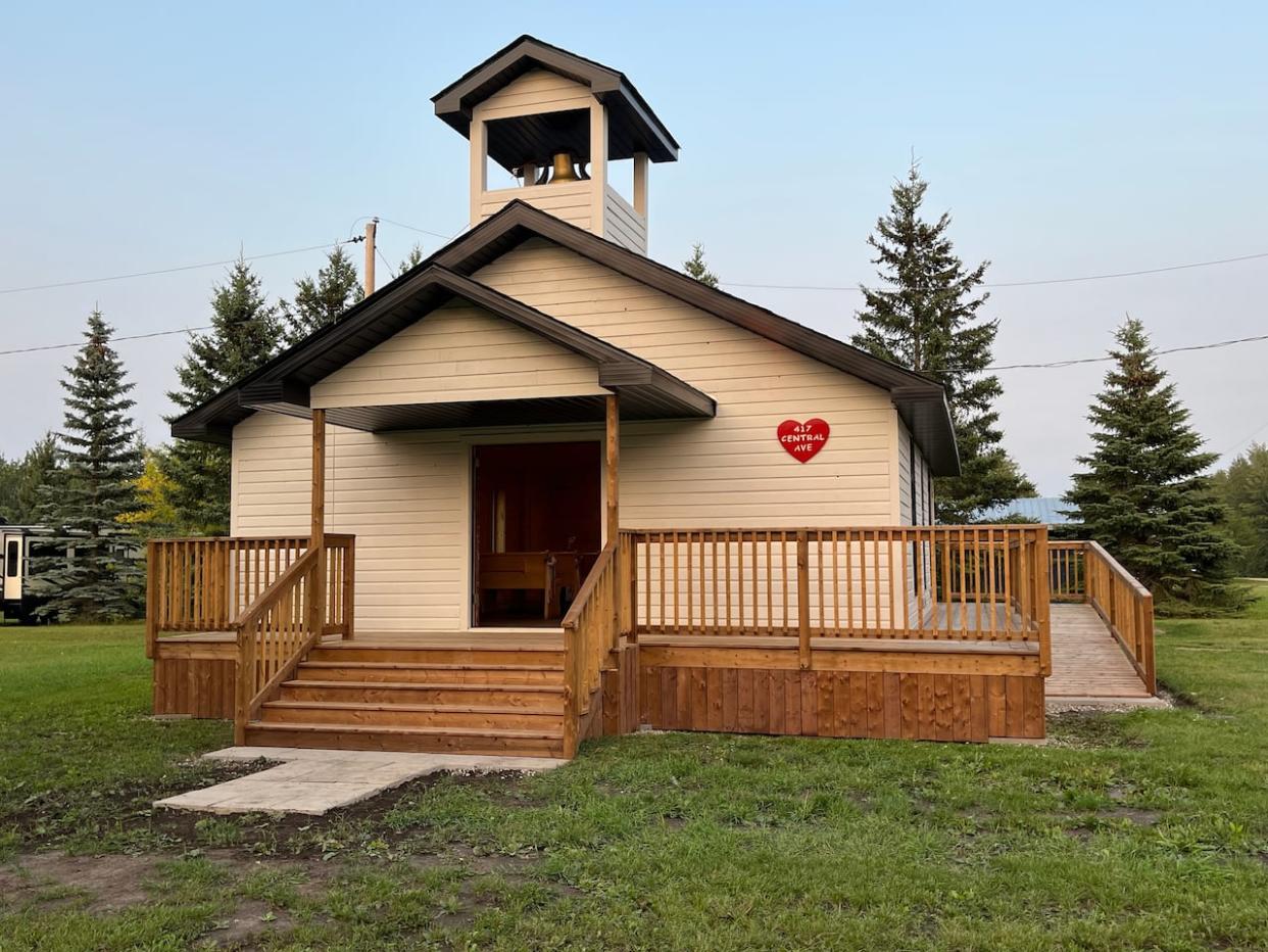 The new chapel in Love, Sask. (Submitted by Shelley Vallier - image credit)