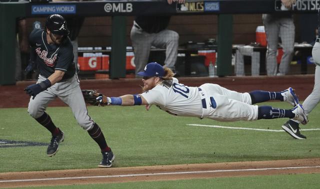 Dodgers' Cody Bellinger wisely switches up celebration after Game 1 home  run