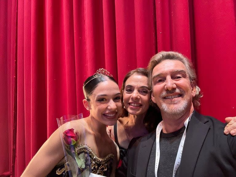 Tras bambalinas, Paloma Livellara Vidart, con dos grandes: Alessandra Ferri y Julio Bocca, en el Prix de Lausanne 2024