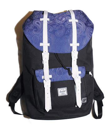 HERSCHEL backpack（$940/JUICE）