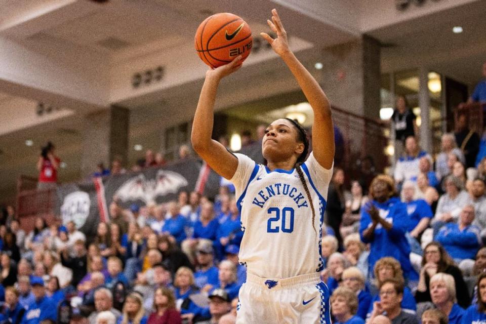 Amiya Jenkins, Kentucky’s 2022 Miss Basketball from Anderson County, led Kentucky with a career-high 16 points during the Wildcats’ season-opening win over East Tennessee State.