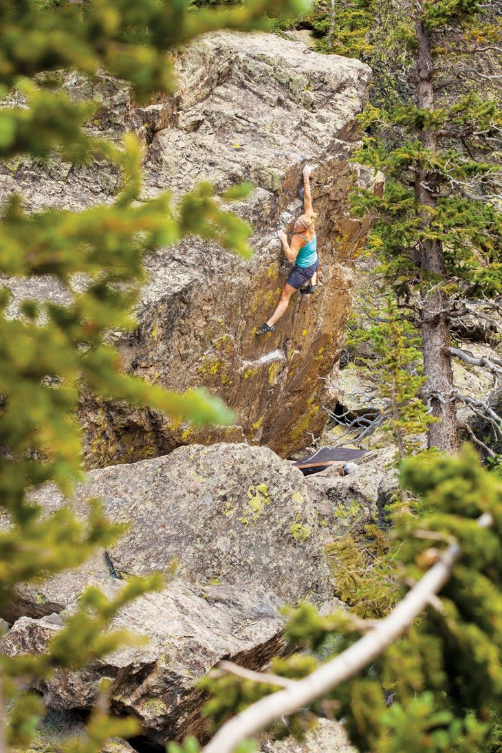 Rocky Mountain National Park Emerald Lake Alpine Bouldering