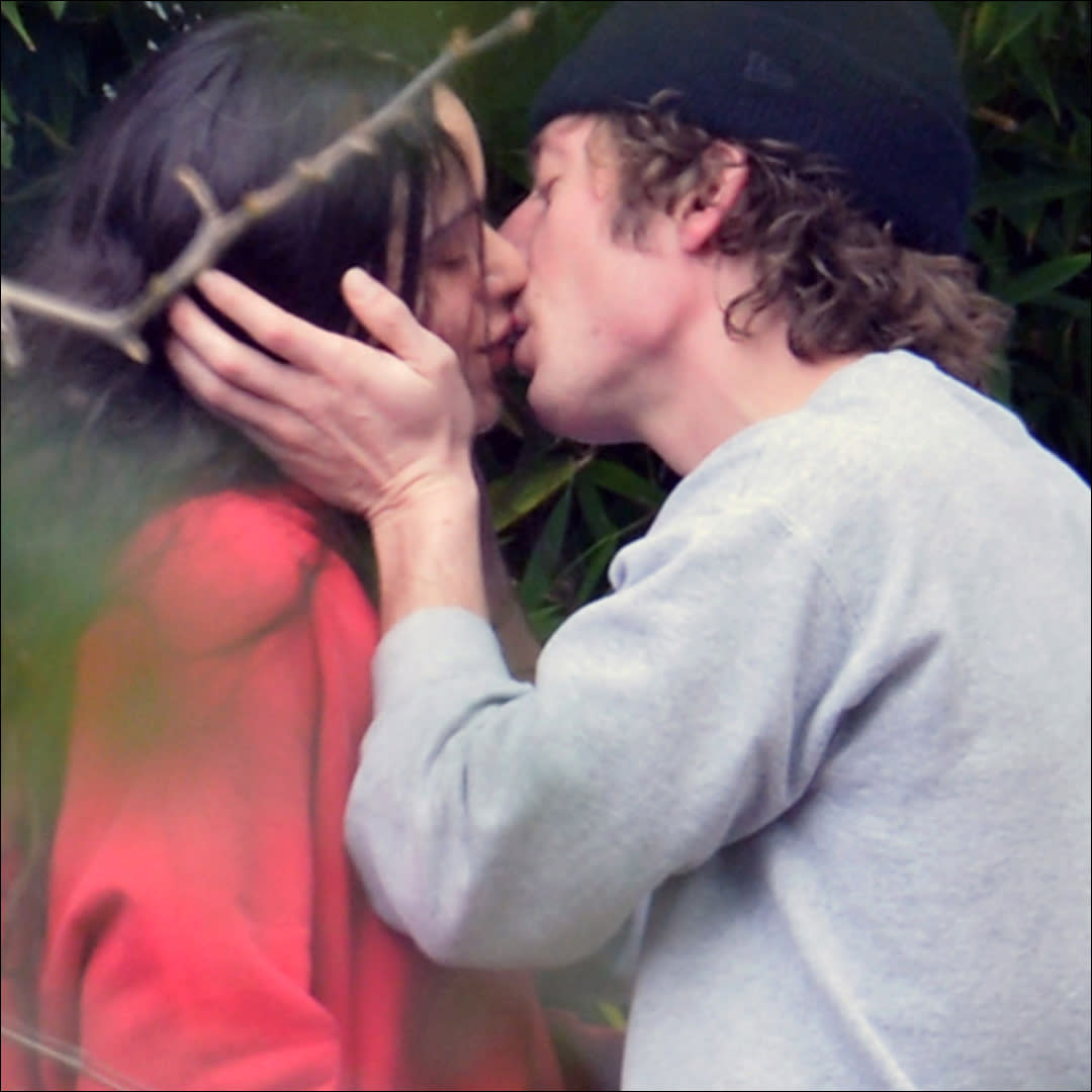  Jeremy Allen White and Rosalia hiking. 