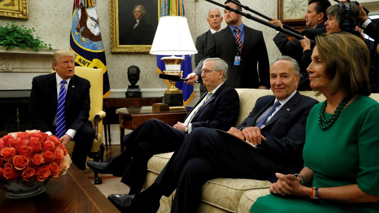 From left, President Trump meets with Senate Majority Leader Mitch McConnell, R-Ky., Senate Minority Leader Chuck Schumer, D-N.Y., House Minority Leader Nancy Pelosi, D-Calif., and other congressional leaders in the Oval Office on Sept. 6. (Photo: Kevin Lamarque/Reuters)