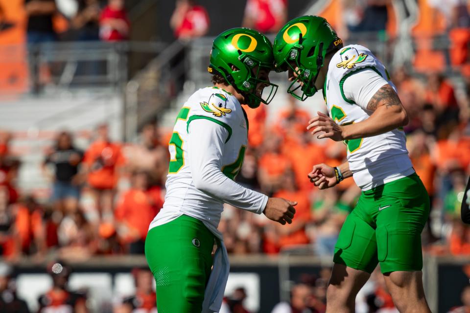 Oregon kicker Atticus Sappington celebrates a field goal with Oregon punter Luke Dunne as the Oregon State Beavers host the Oregon Ducks Saturday, Sept. 14, 2024 at Reser Stadium in Corvallis, Ore.