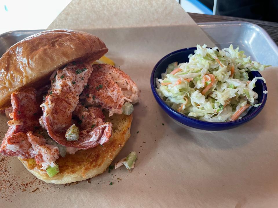 Pinchy’s Lobster + Beer Company in Sevierville has an extensive seafood-based menu that includes a classic lobster roll, which features 4 ounces of chilled claw and knuckle lobster meat with a bit of Duke’s mayonnaise and light celery on a toasted brioche bun.