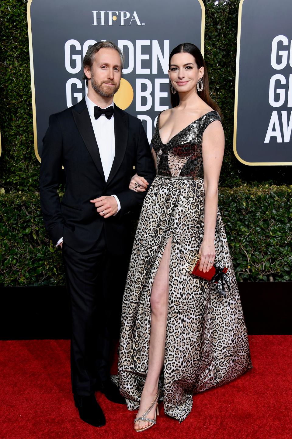 Adam Shulman and Anne Hathaway arrive to the 76th Annual Golden Globe Awards