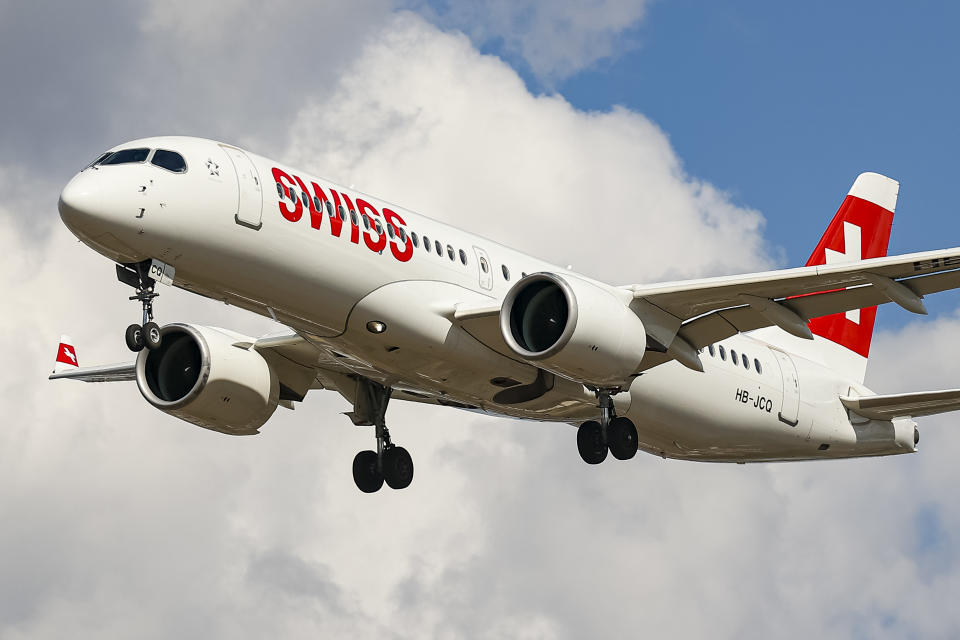 Um den Flugplan einzuhalten, ist eine Swiss-Maschine ohne die Koffer der Passagiere von Zürich nach Bilbao in Nordspanien geflogen. (Bild: Getty)