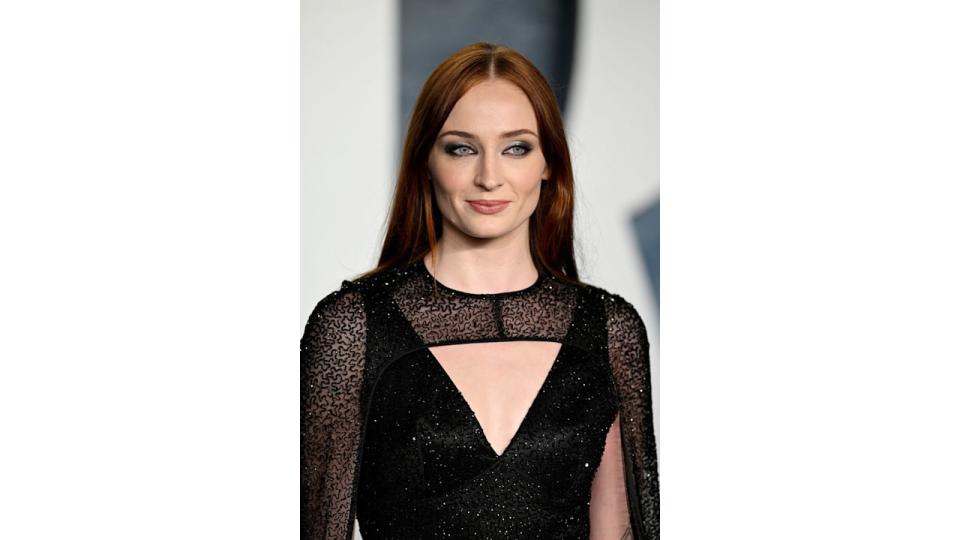 Sophie Turner attends the 2023 Vanity Fair Oscar Party Hosted By Radhika Jones at Wallis Annenberg Center for the Performing Arts on March 12, 2023 in Beverly Hills, California.