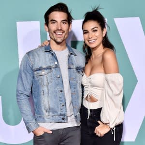 Pregnant Ashley Iaconetti Jared Haibon Show Ultrasound Video Ahead 1st Child