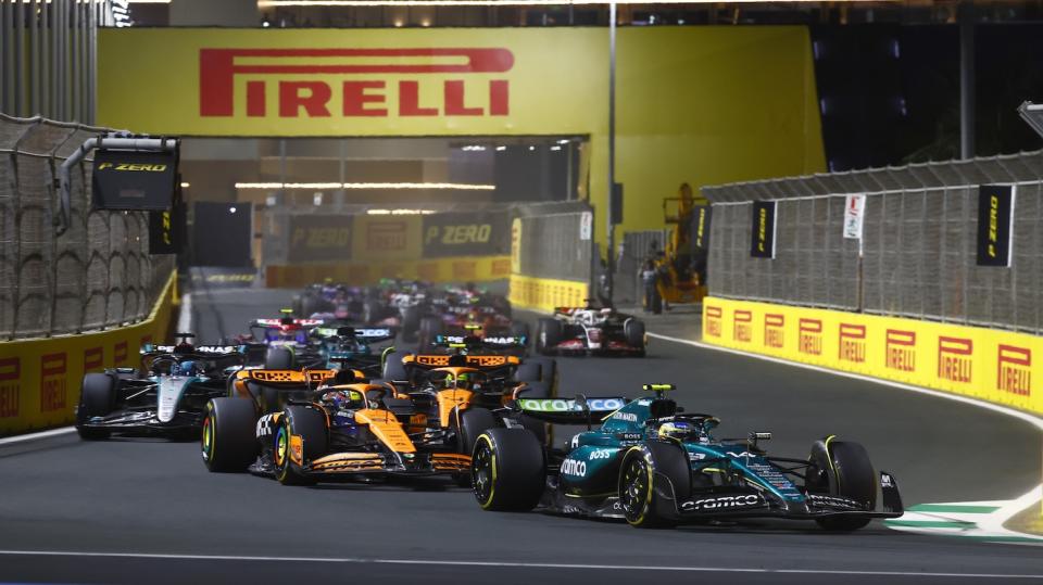 Alonso：Aston Martin在緊繃的中游面臨樂觀挑戰