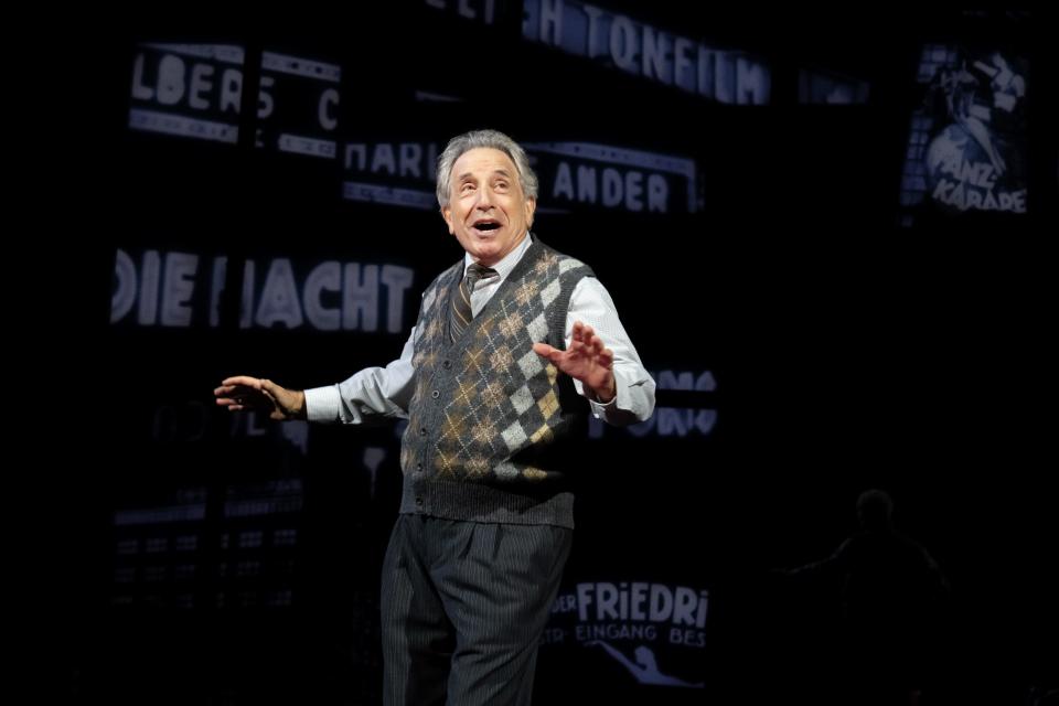 Chip Zien plays the older version of a member of the Comedian Harmonists, a once-popular musical troupe in Germany, in the Barry Manilow-Bruce Sussman musical “Harmony” on Broadway.