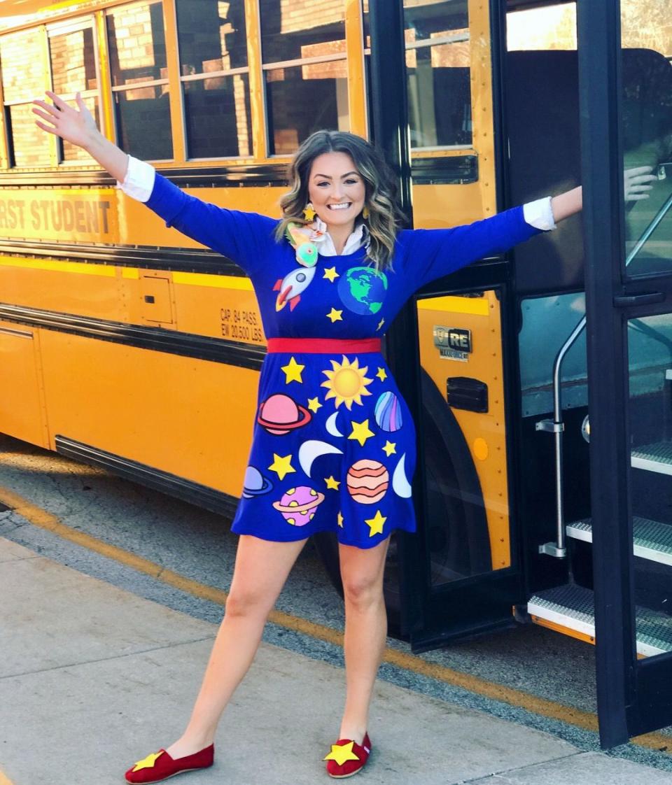 Ms. Frizzle From 'Magic School Bus' Costume