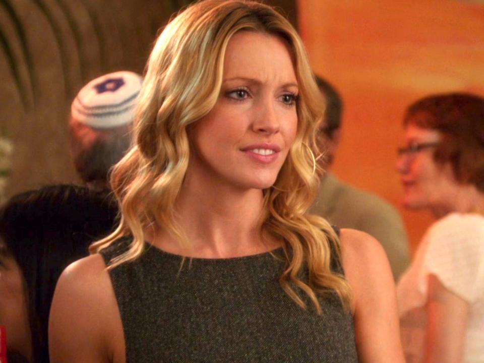 Katie Cassidy on season one, episode three of "New Girl."