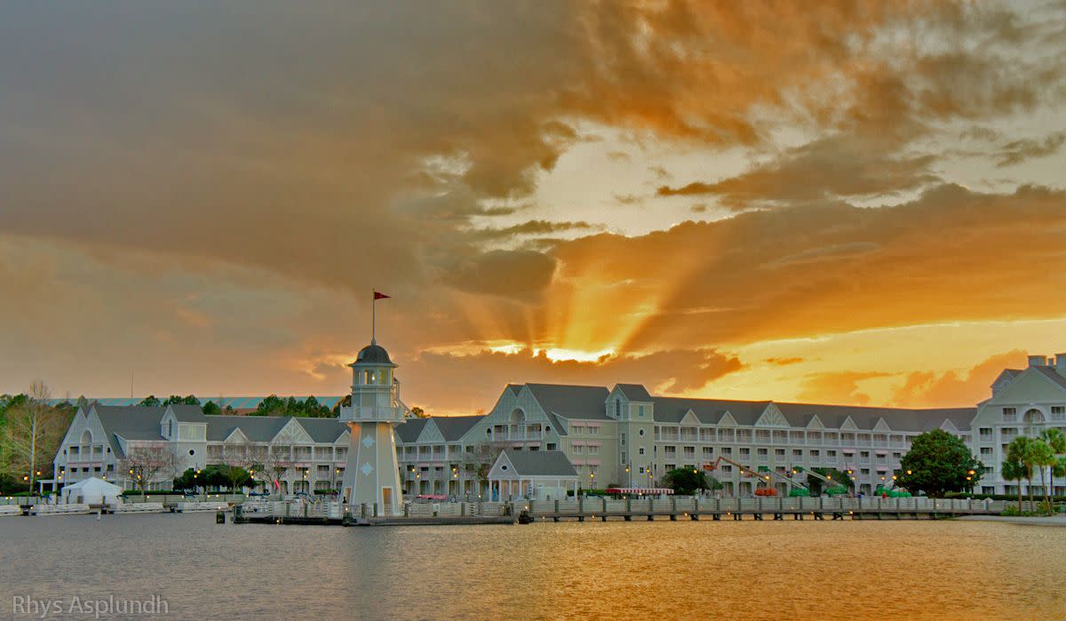 Sunlight at Disney's Yacht Club Resort