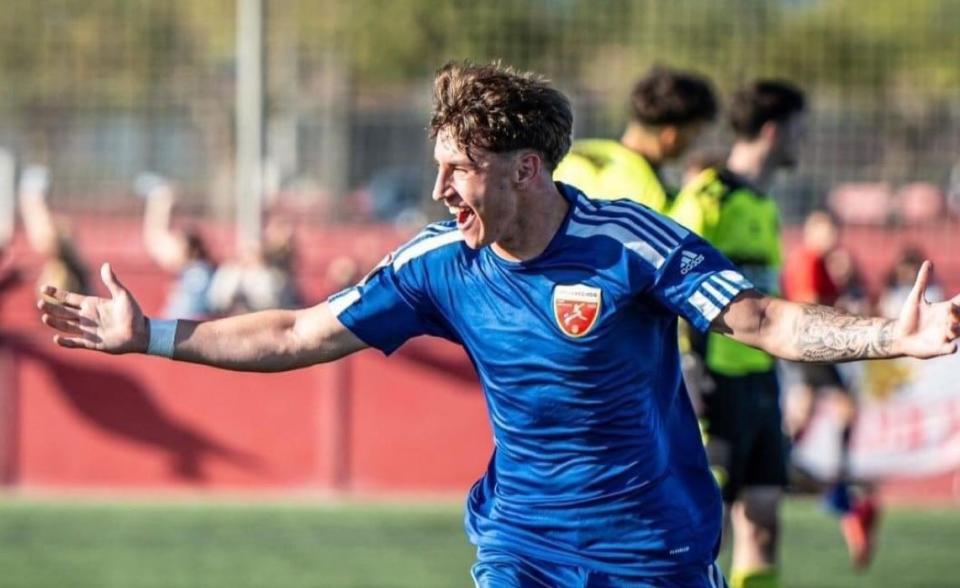 Mallorca reject Barcelona offer for teenage goal machine