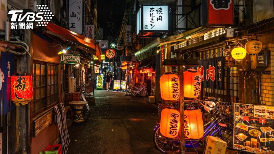 有網友說自己曾看過夜晚澀谷地區居酒屋一條街都是垃圾。（示意圖／shutterstock達志影像）