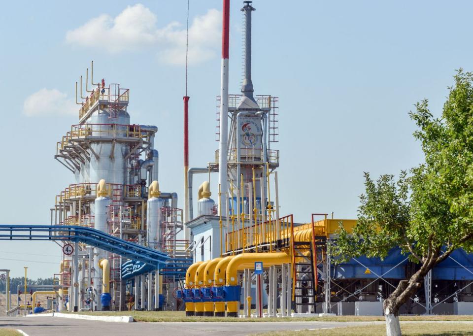 A picture shows a compressor station of Ukraine's Naftogaz national oil and gas company near the northeastern Ukrainian city of Kharkiv on August 5, 2014. Russian President Vladimir Putin ordered his government to draft a response to "unacceptable" Western sanctions over Moscow's perceived backing of pro-Kremlin rebels in Ukraine's volatile east. (Sergey Bobok/AFP via Getty Images)