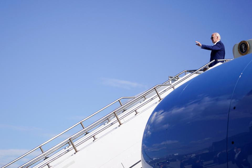 U.S. President Joe Biden boards Air Force One at Harrisburg International Airport en route to Washington following a campaign event in Harrisburg, Pennsylvania, U.S., July 7, 2024.